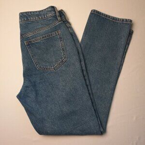 Pacsun Mom Jean Size 24/0 Mid Rise Tapered Leg Medium Wash 100%‎ Cotton